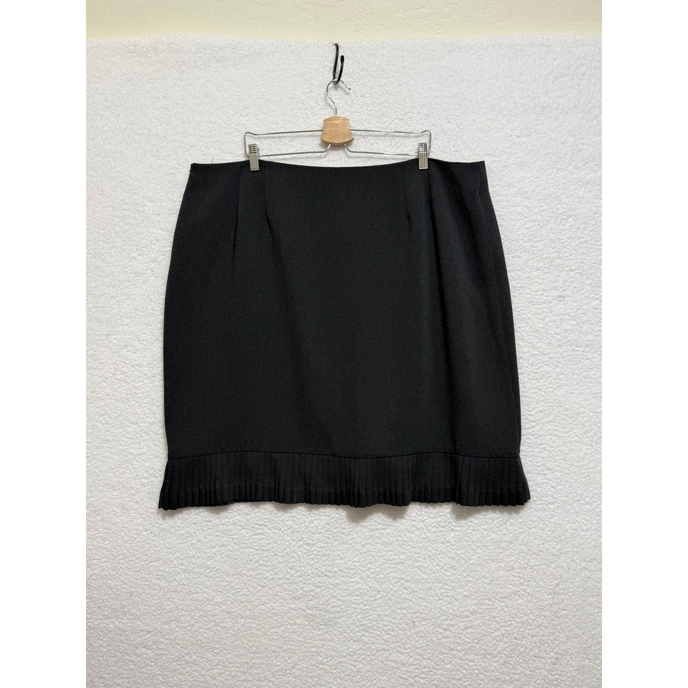 Alfani Woman Black Pleated Hem Career Business Casual Skirt Size‎ 24W
